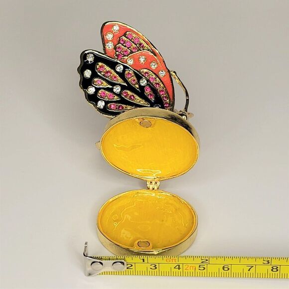 COLLECTIBLE Butterfly Motif Hinged Small Jewelry Bejewelled Trinket Box -NWOT - Picture 6 of 7